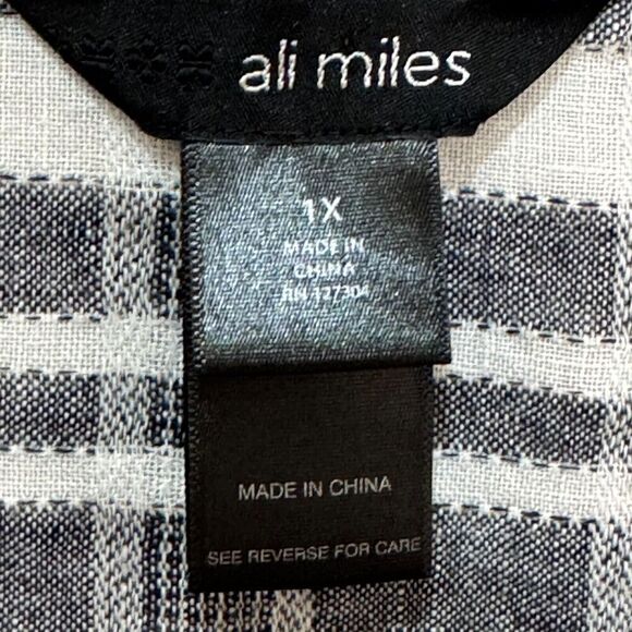 Ali Miles Womens Tunic Top Size 1X Linen Black Grey White Stripes Buttons Artsy - Picture 5 of 8